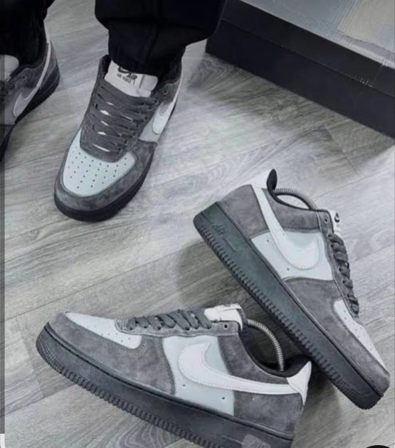 AF1 LV8